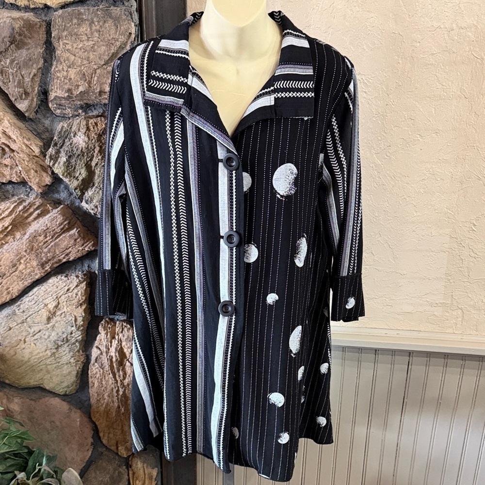 Black and White Striped Women's Top